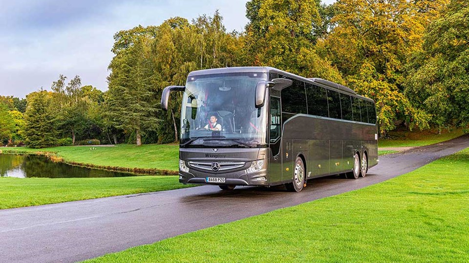 luxury coach travel to london